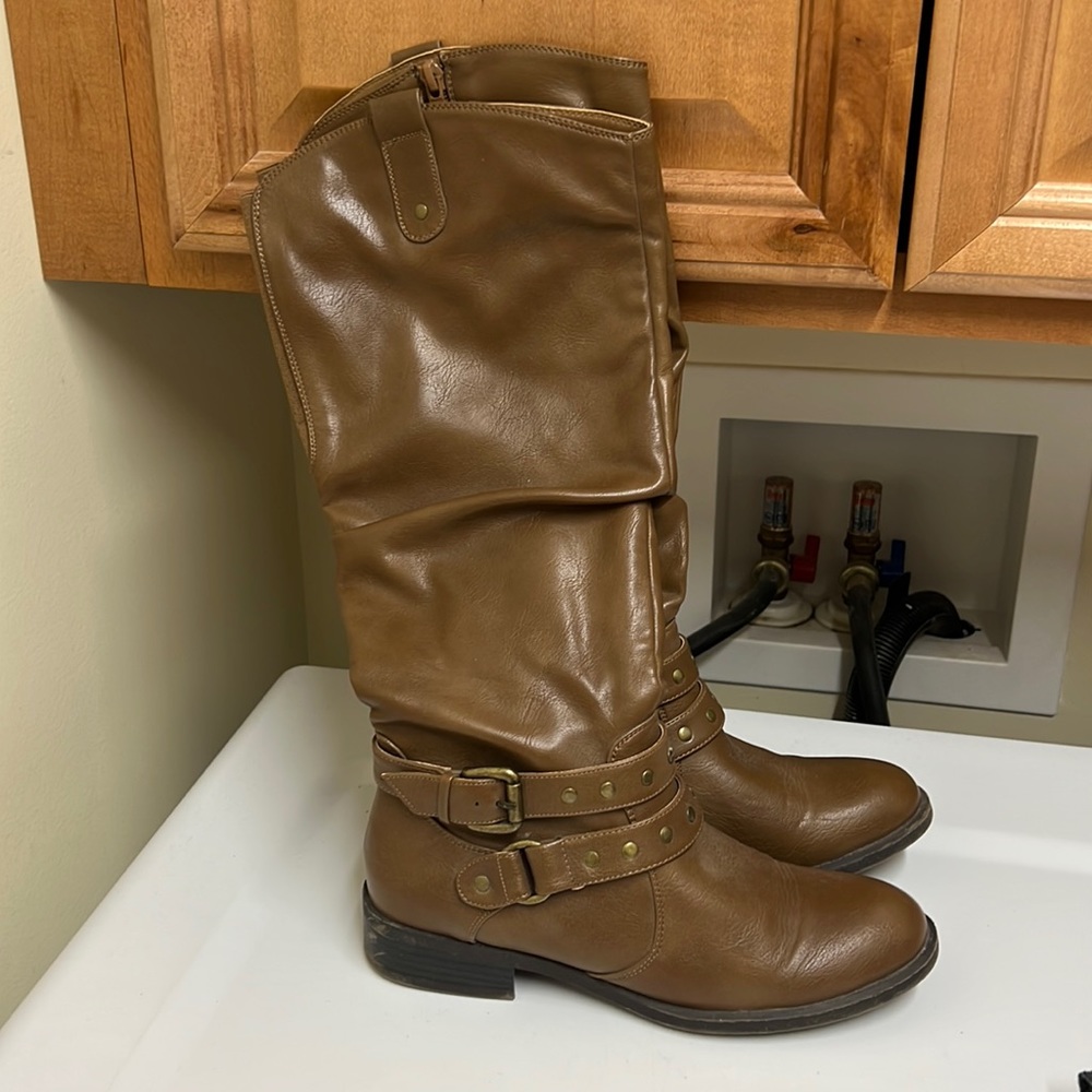 White mountain LEXI vegan leather slouch tall brown boots size 7.5